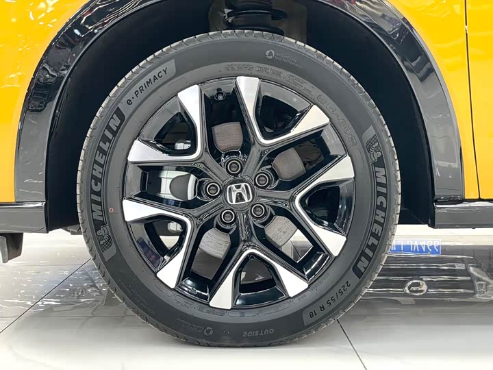 Фото 17 - Honda ZR-V