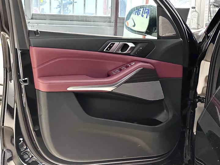 Фото 15 - BMW X5