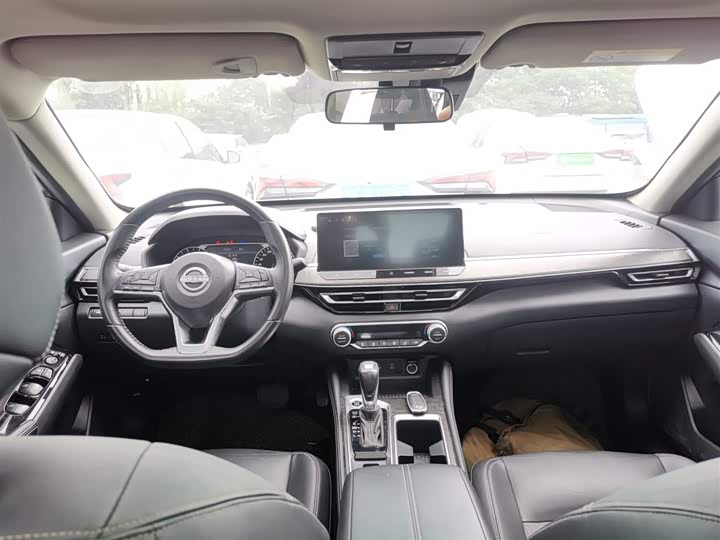 Фото 10 - Nissan Teana