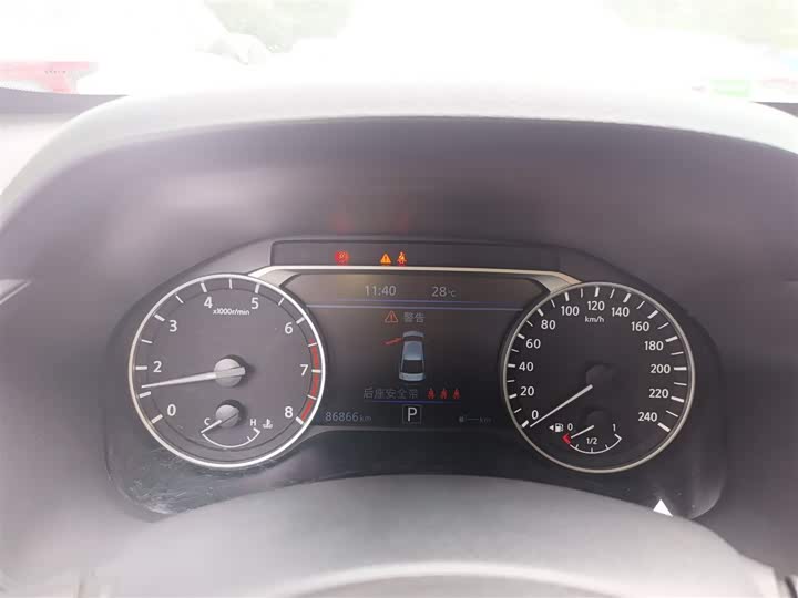 Фото 12 - Nissan Teana