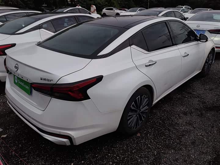 Фото 7 - Nissan Teana