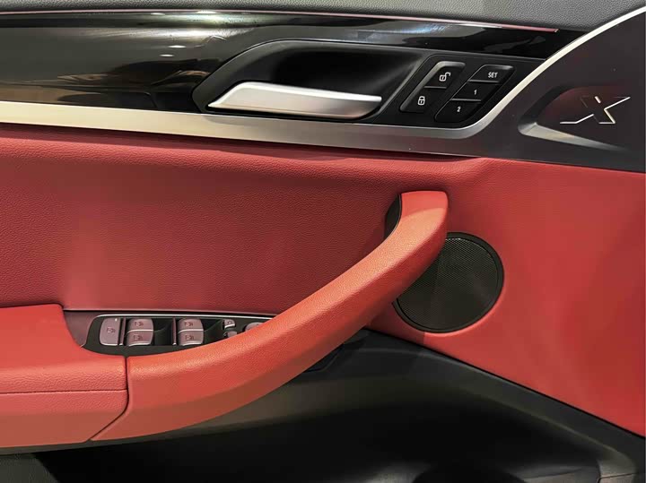 Фото 10 - BMW X3