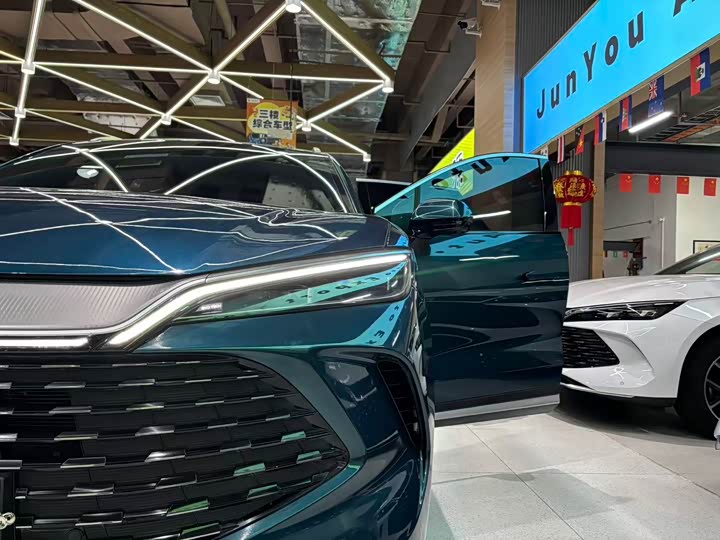 Фото 23 - BYD Song L DM-i Hybrid