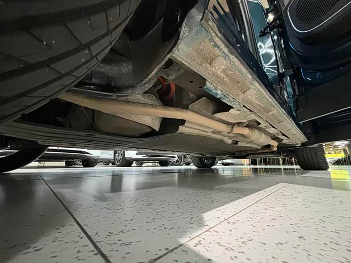 Фото 28 - BYD Song L DM-i Hybrid