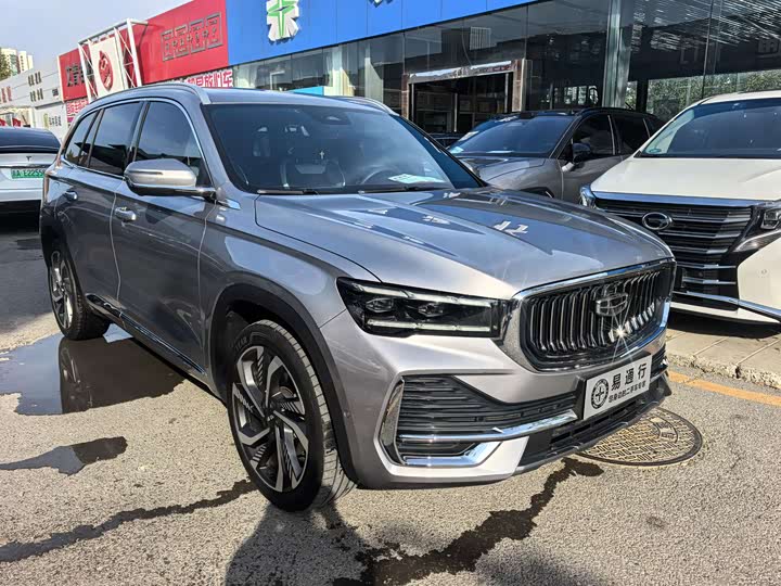 Фото 3 - Geely Monjaro