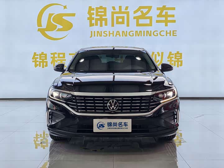 Фото 3 - Volkswagen Passat