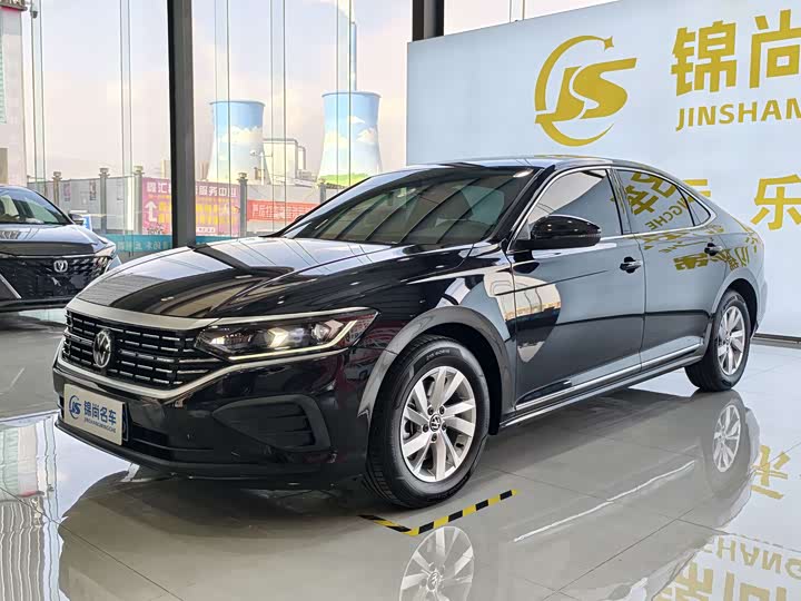 Фото 4 - Volkswagen Passat