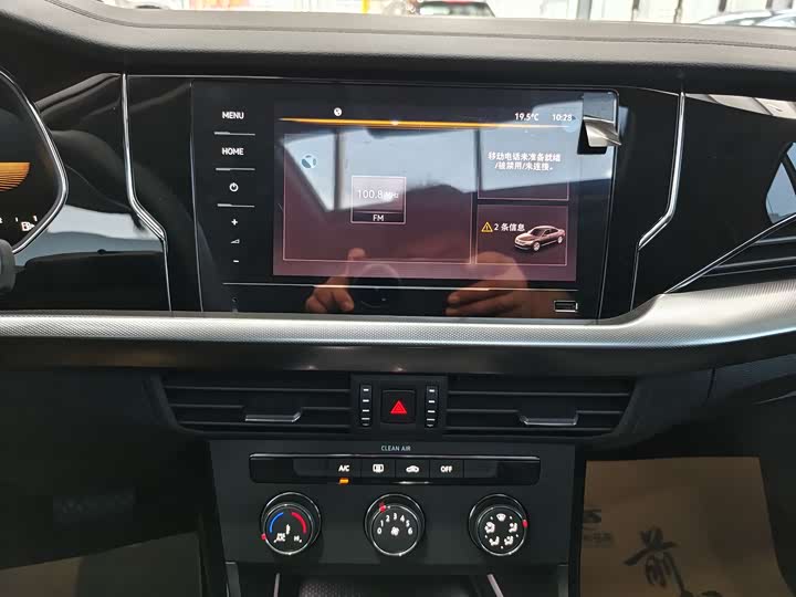 Фото 8 - Volkswagen Passat