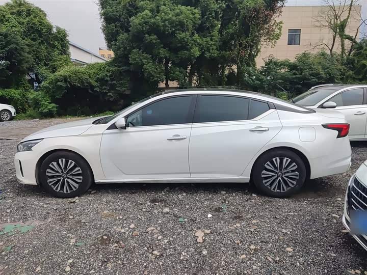 Фото 5 - Nissan Teana