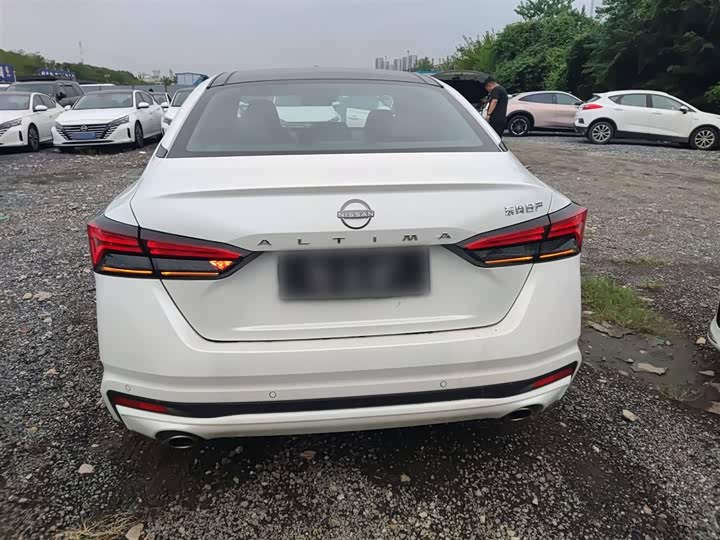 Фото 6 - Nissan Teana