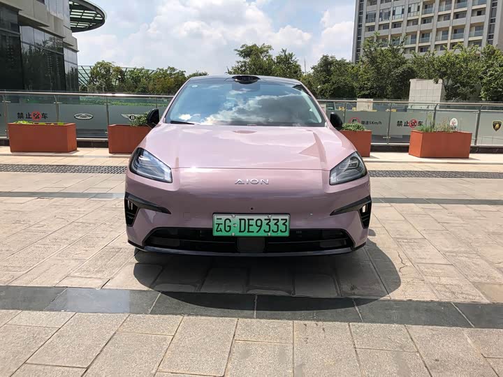 Фото 2 - GAC Aion RT