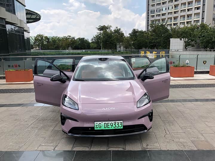 Фото 35 - GAC Aion RT