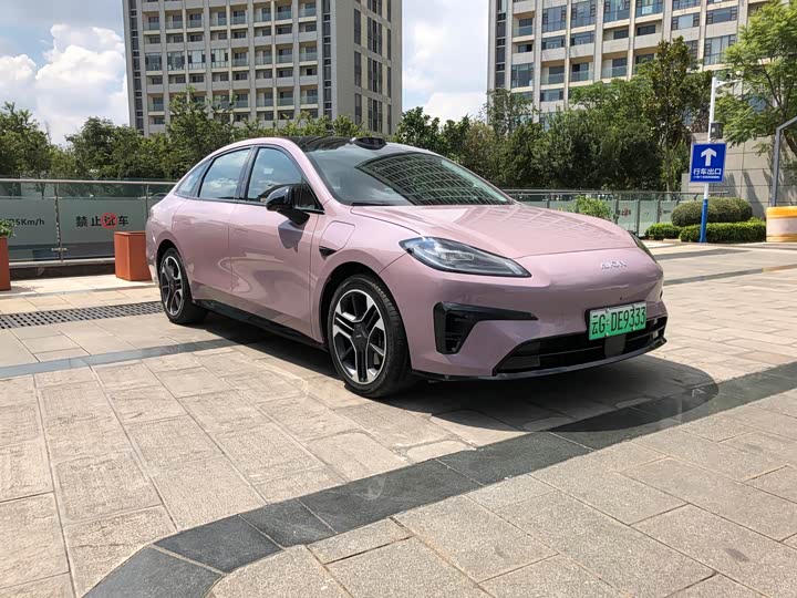 Фото 8 - GAC Aion RT