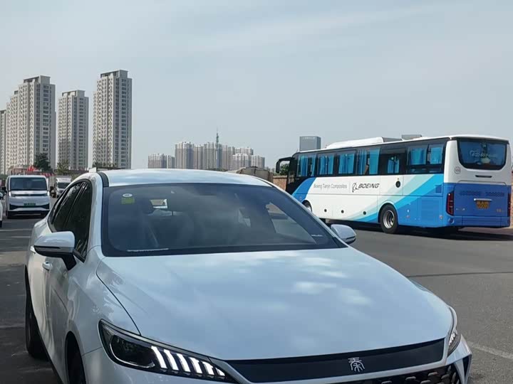 Фото 4 - BYD Qin Plus