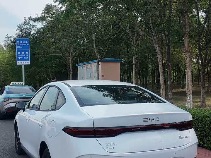 Фото 5 - BYD Qin Plus