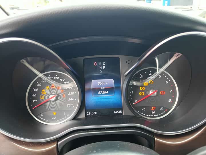 Фото 6 - Mercedes-Benz V-Class