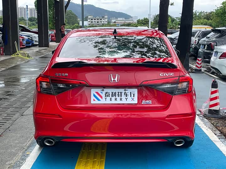 Фото 5 - Honda Civic