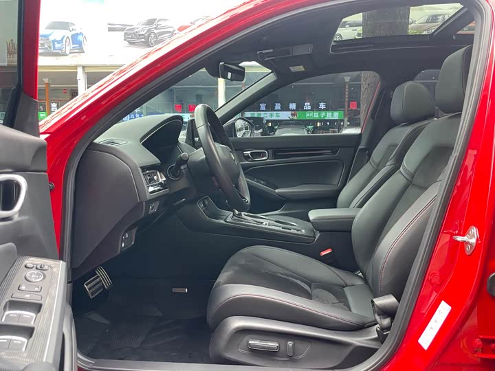 Фото 9 - Honda Civic