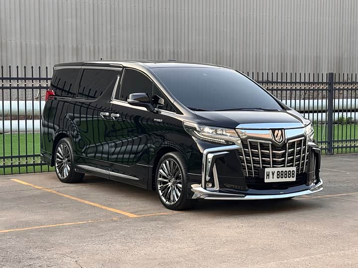 Фото 3 - Toyota Vellfire