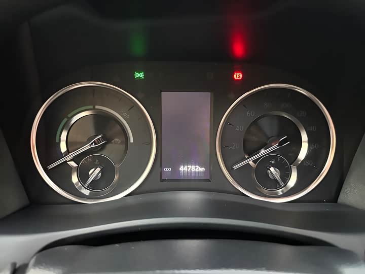 Фото 30 - Toyota Vellfire