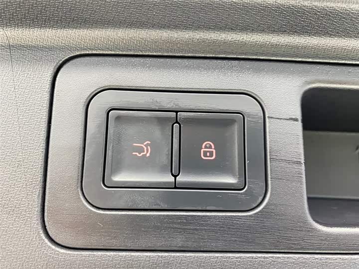 Фото 19 - BYD Yuan Plus