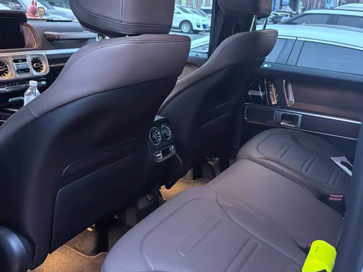 Фото 7 - Mercedes-Benz G-Class