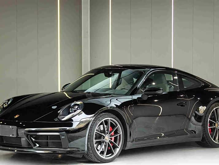 Фото 1 - Porsche 911