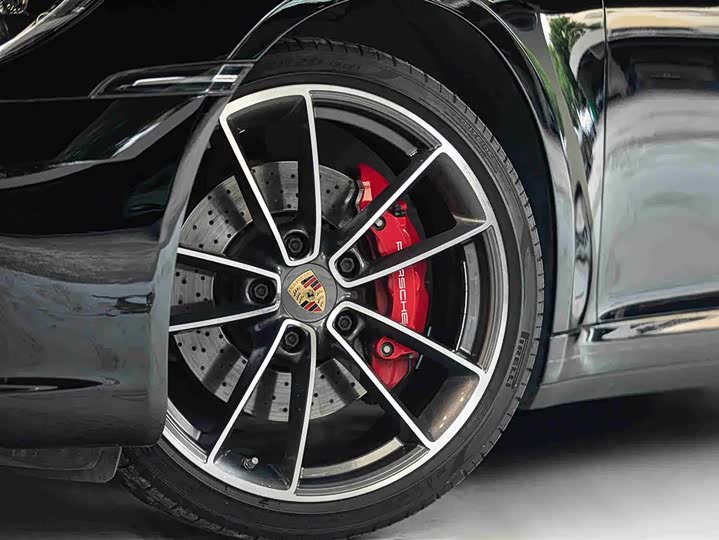 Фото 10 - Porsche 911