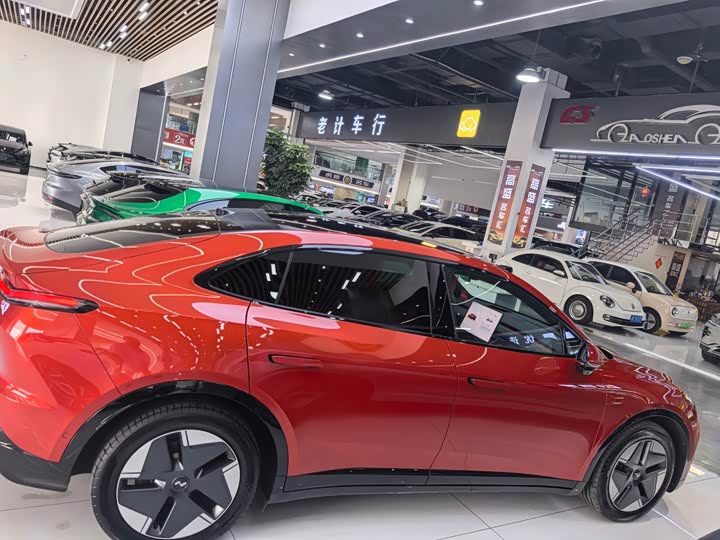 Фото 21 - Nio Onvo L60