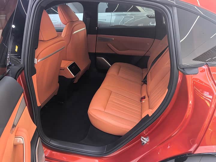 Фото 9 - Nio Onvo L60