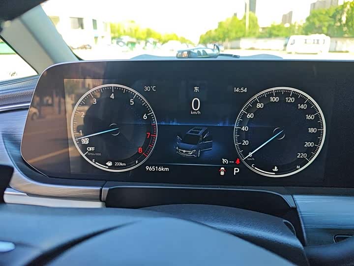 Фото 12 - Buick GL8 ES