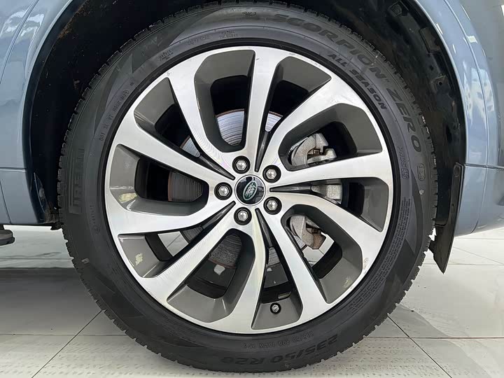 Фото 5 - Land Rover Discovery Sport