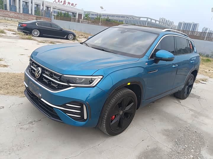 Фото 1 - Volkswagen Tayron