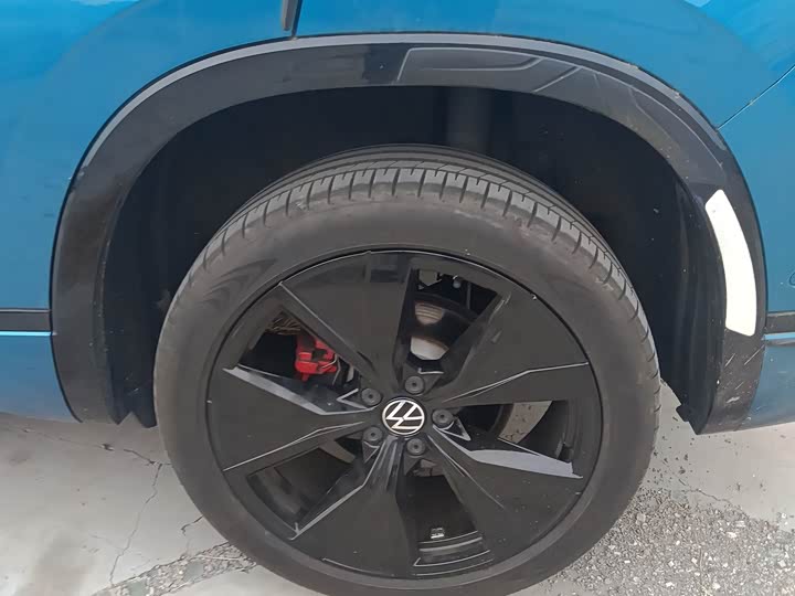 Фото 13 - Volkswagen Tayron