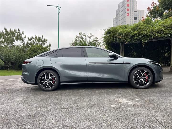 Фото 7 - BYD Han L