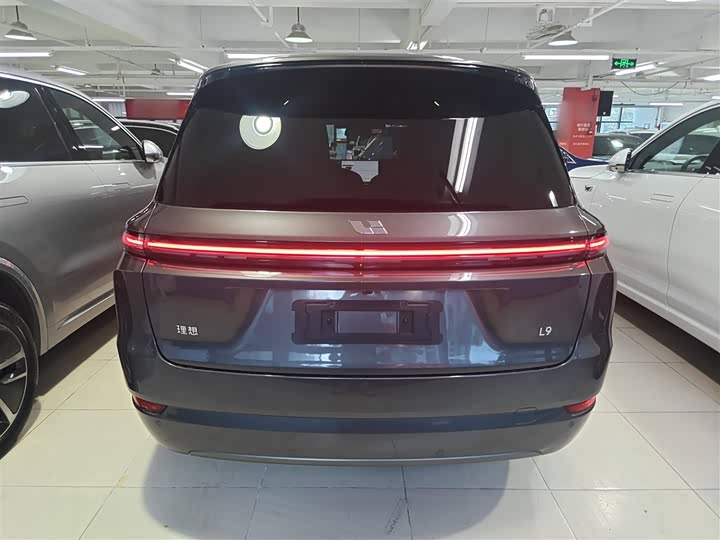 Фото 6 - LiXiang L9