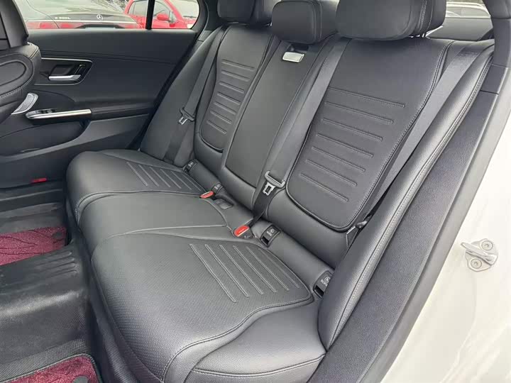 Фото 2 - Mercedes-Benz C-Class