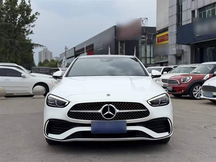 Фото 9 - Mercedes-Benz C-Class