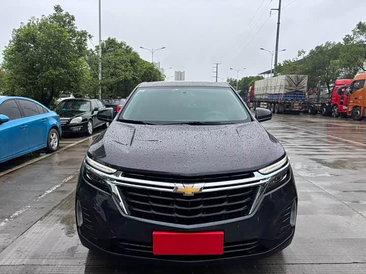 Фото 2 - Chevrolet Equinox