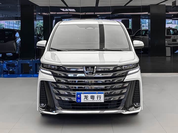 Фото 2 - Toyota Vellfire