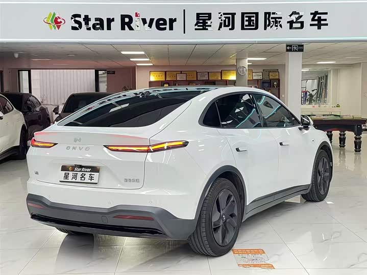 Фото 5 - Nio Onvo L60