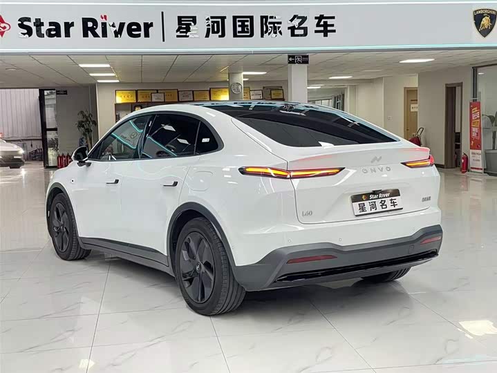 Фото 6 - Nio Onvo L60