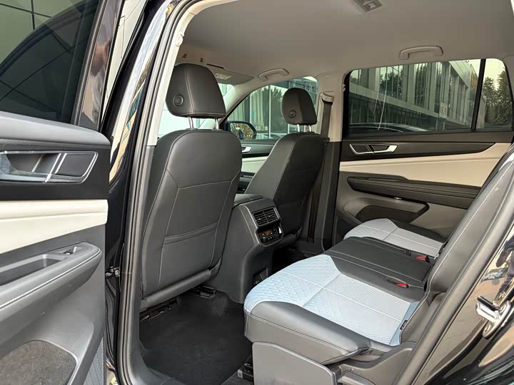 Фото 8 - Volkswagen Teramont Pro