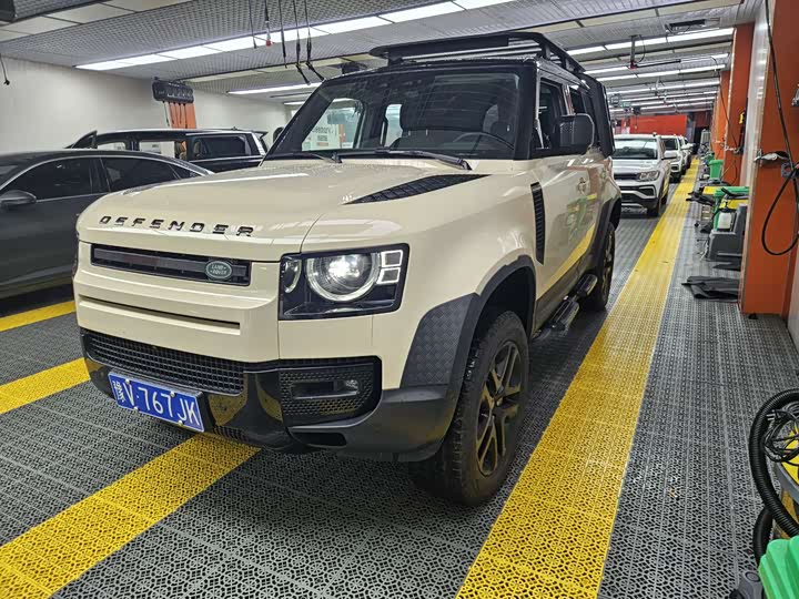 Фото 1 - Land Rover Defender