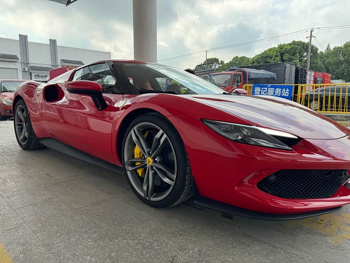 Фото 11 - Ferrari 296