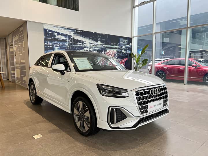 Фото 3 - Audi Q2L