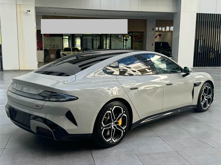 Фото 7 - Xiaomi SU7