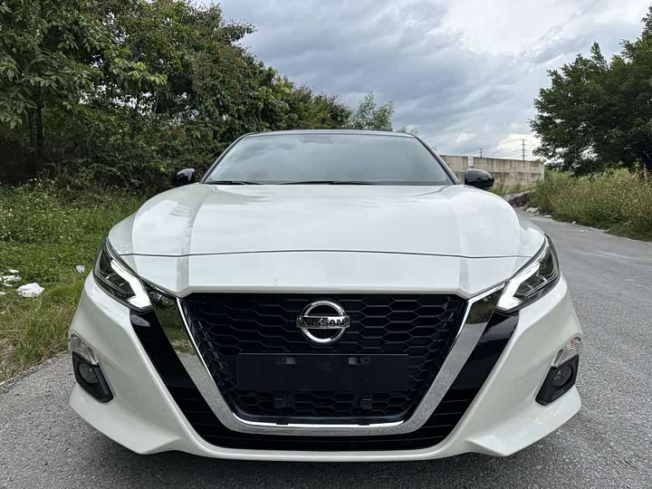 Фото 2 - Nissan Teana