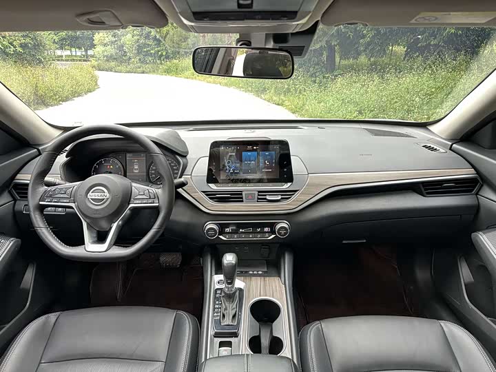 Фото 7 - Nissan Teana