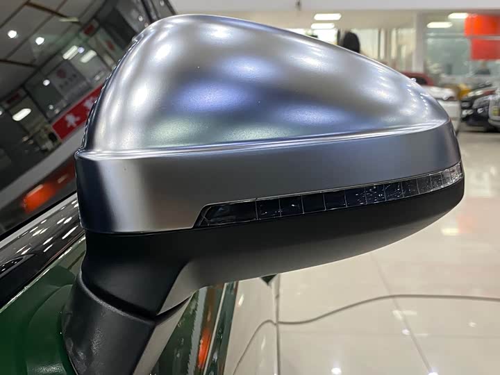 Фото 22 - Audi RS 4